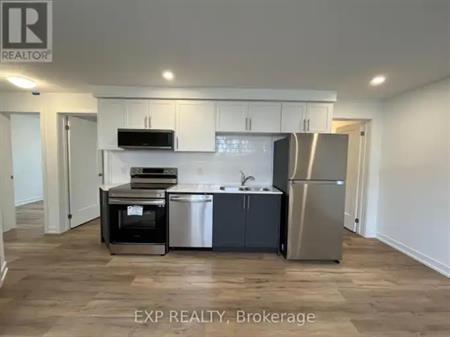 711 - 4263 FOURTH AVENUE | 711 - 4263 FOURTH AVENUE, Niagara Falls