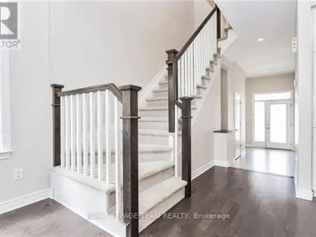 174 SHINNY AVENUE | 174 SHINNY AVENUE, Ottawa