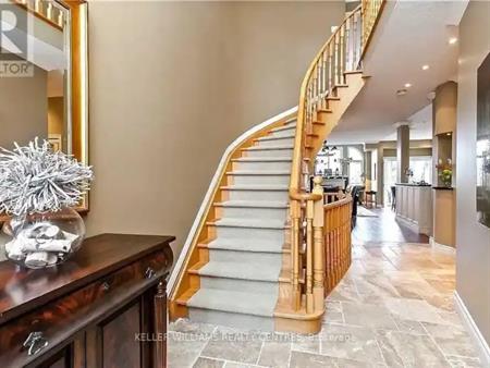 2113 PINEVALLEY CRESCENT | 2113 PINEVALLEY CRESCENT, Oakville