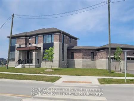 105 SUN VALLEY AVENUE | 105 SUN VALLEY AVENUE, Wasaga Beach