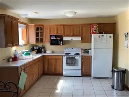 4708 LAVENDER Unit# LOWER | 4708 LAVENDER Unit# LOWER, Windsor