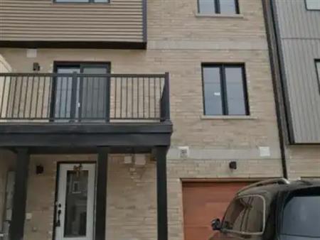 52 HAY LANE | 52 HAY LANE, Barrie