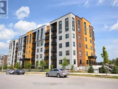 411 - 8 CULINARY LANE | 411 - 8 CULINARY LANE, Barrie