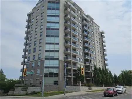 223 W ERB Street W Unit# 506 | 223 W ERB Street W Unit# 506, Waterloo