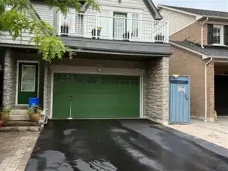 LOWER - 15 BRANDWOOD SQUARE | LOWER - 15 BRANDWOOD SQUARE, Ajax