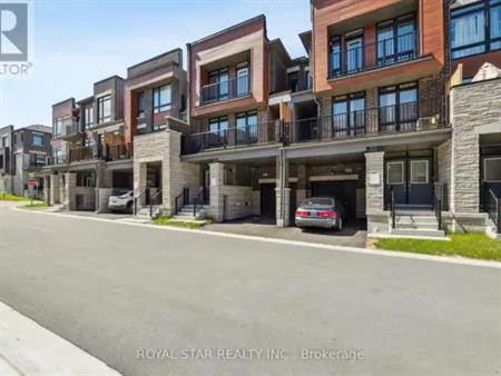 8 COPPINI LANE | 8 COPPINI LANE, Ajax