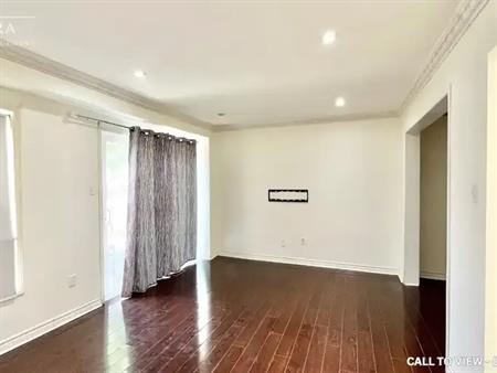1-30 Caruso Dr, Brampton, Ontario L6Y 5B1 | 30 Caruso Drive, Brampton