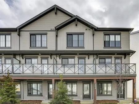 Modern Oasis in the Uplands – 2 Bed + Den, 2.5 Bath Luxury Rental – September 1, 2025 – SF139   ... | 19615 28 Avenue Northwe