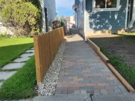 MAIN FLOOR ONE BEDROOM SUITE IN SANDSTONE | Calgary