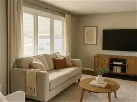 Charming & Bright 3 Bedroom Main Floor For Rent in Peterborough’s North End | 362 Dominion Crescent, Peterborough