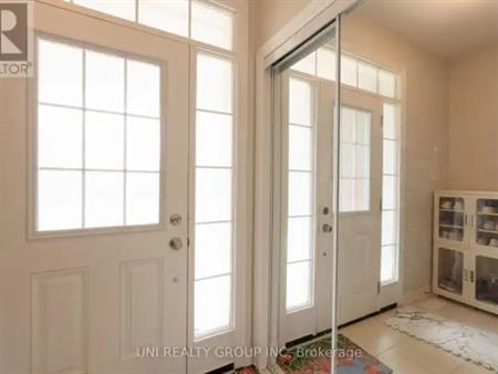 514 HONEYLOCUST AVENUE | 514 HONEYLOCUST AVENUE, Ottawa
