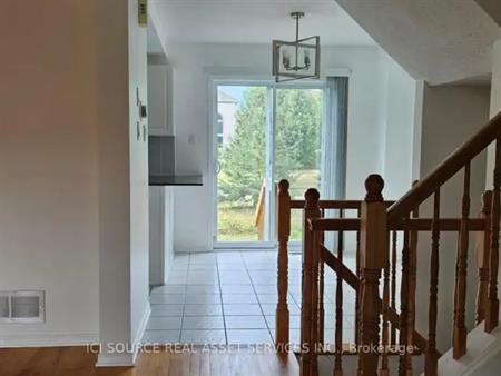 164 COLLISTON CRESCENT | 164 COLLISTON CRESCENT, Ottawa