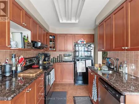 445 CLARIDGE DRIVE | 445 CLARIDGE DRIVE, Ottawa