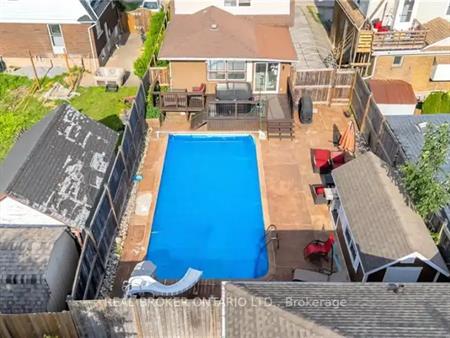 5317 THIRD AVENUE | 5317 THIRD Avenue, Niagara Falls