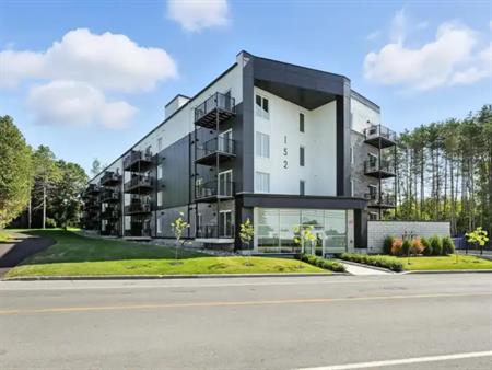 LE CIRIUS | 152 Chemin Eardley, Aylmer