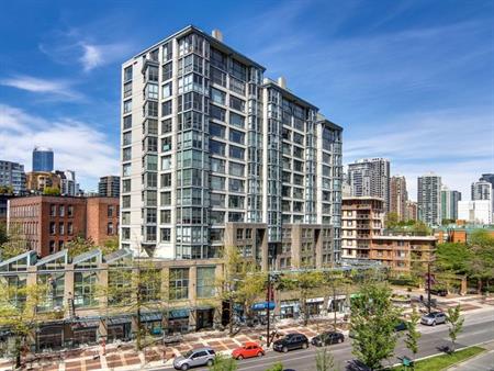 Pacific Plaza | 283 Davie Street, Vancouver