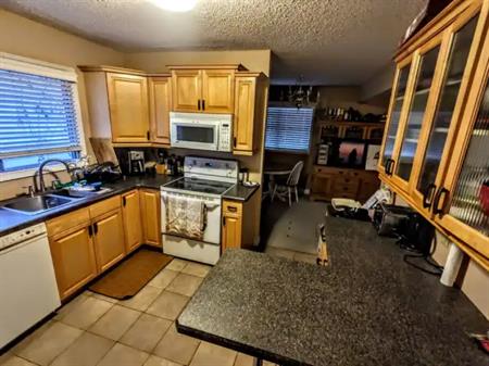 Room for rent — SW Calgary | Calgary