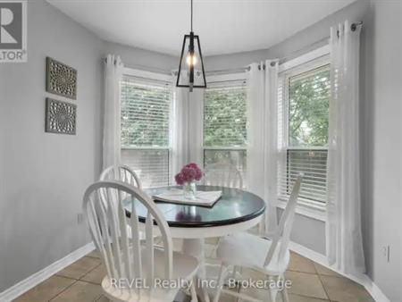12 ARBOUR GLEN DRIVE | 12 ARBOUR GLEN DRIVE, St. Catharines