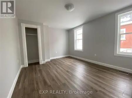 2 - 358 BOOTH STREET | 2 - 358 BOOTH STREET, Ottawa