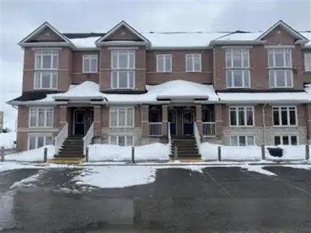 314 Tivoli Private - 1 | 314 Tivoli Private, Ottawa