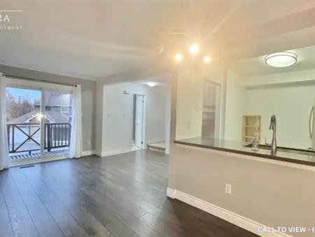 125-2 Hedge End Road, Scarborough, Ontario M1B 5Z8 | 2 Hedge End Road, Scarborough