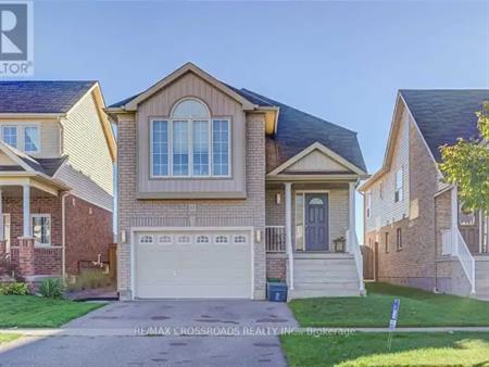 LOWER - 15 NIDDERY STREET | LOWER - 15 NIDDERY STREET, Clarington