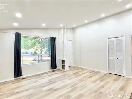 1-4 Benfrisco Crescent, Scarborough, Ontario M1H 1N1 | 4 Benfrisco Crescent, Toronto