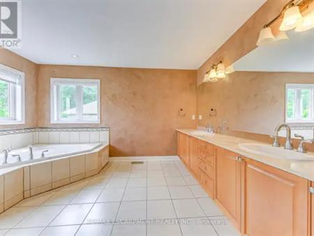 5337 JAMESON CRESCENT | 5337 JAMESON CRESCENT, Burlington