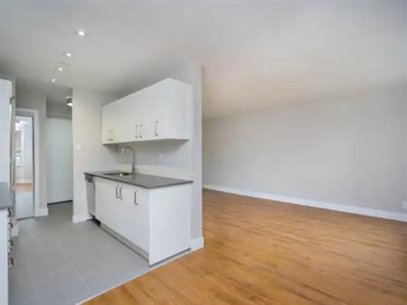 25 Eccleston Drive | 25 Eccleston Drive, Toronto