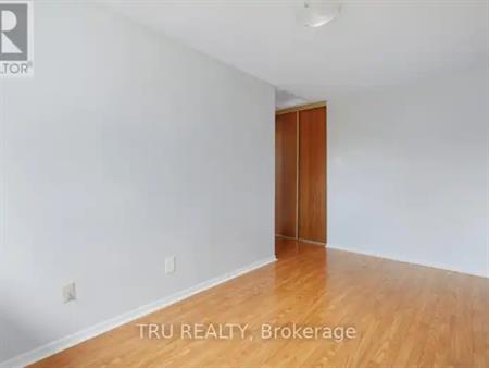 227 PICKFORD DRIVE | 227 PICKFORD DRIVE, Ottawa