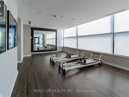 1007 - 65 ONEIDA CRESCENT | 1007 - 65 ONEIDA CRESCENT, Richmond Hill