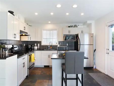 Stunning 4 bedroom house in Heart of West Springs | 8904 Wentworth Avenue Southwest, Calgary