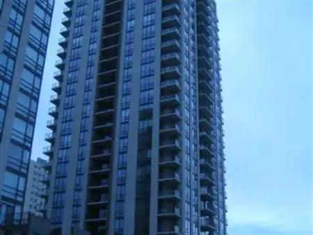 1 BDM + DEN (Nova) PET FRIENDLY building, INCL. parking/storage/gym. | 1907 - 1118 12 Avenue Southwest, Calgary