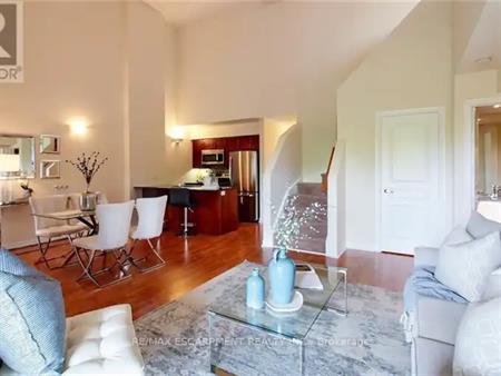 302 - 8 BRANDY LANE | 302 - 8 BRANDY LANE, Collingwood