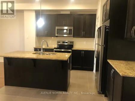 219C SHINNY AVENUE | 219C SHINNY AVENUE, Ottawa