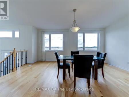 67 SUN VALLEY AVENUE | 67 SUN VALLEY AVENUE, Wasaga Beach