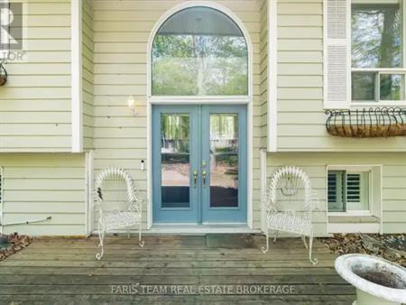 104 SILVER BIRCH DRIVE | 104 SILVER BIRCH DRIVE, Tiny