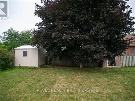 11 MAPLECREST LANE | 11 MAPLECREST Lane, Brantford