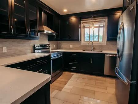 184 Bradley Ave | 184 Bradley Ave, Welland