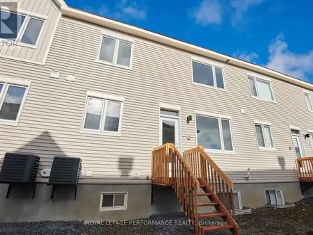 116 PIZZICATO STREET | 116 PIZZICATO STREET, Ottawa