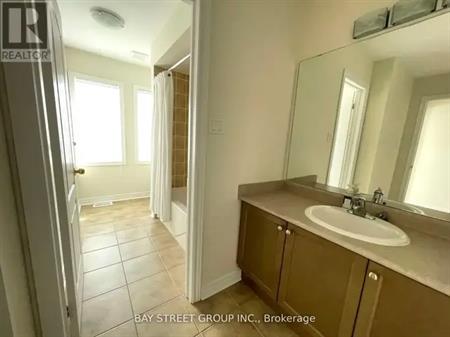 8 CARRIER CRESCENT | 8 CARRIER CRESCENT, Vaughan