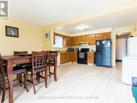 2465 HEADON FOREST DRIVE | 2465 HEADON FOREST DRIVE, Burlington