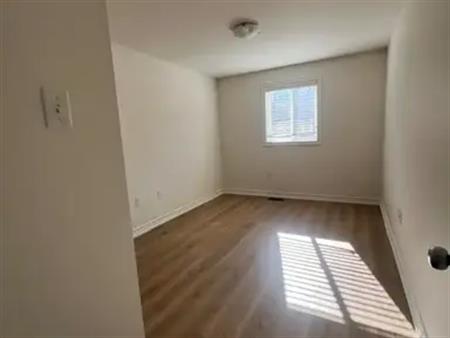 87 MUSSEN STREET | 87 MUSSEN STREET, Guelph