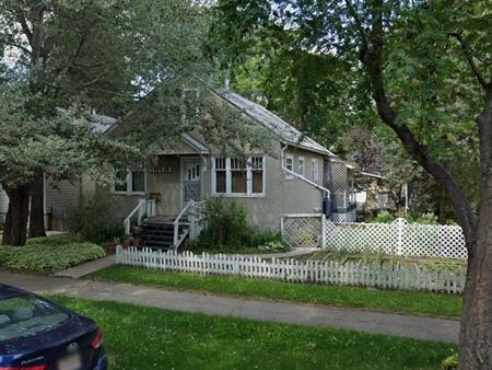 Charming house for rent at 9828 78 AVE Ritchie - University - Old Strathcona | 9828 78 Avenue Northwest, Edmonton