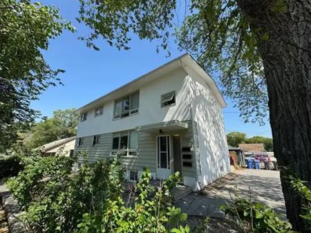 730 St. Jean Baptiste | 730 Saint Jean Baptiste Street, Winnipeg
