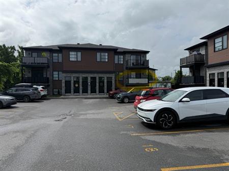 grand condo 4 1/2 Moderne