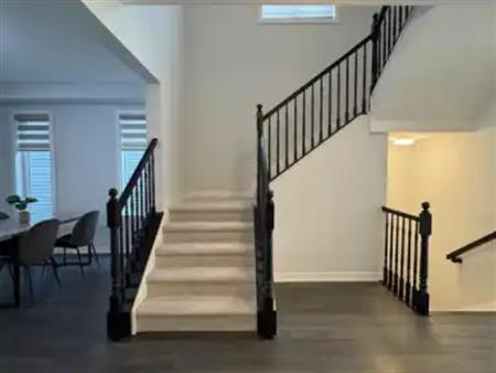 607 CYGNUS STREET | 607 CYGNUS STREET, Ottawa