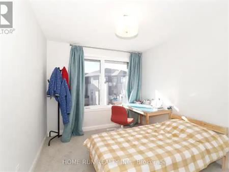 135 BOUNDSTONE WAY | 135 BOUNDSTONE WAY, Ottawa