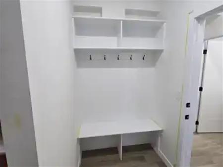 Beautiful 1 bedroom, 1 bath basement suite in Holyrood. | 7524 94 Avenue Northwest, Edmonton
