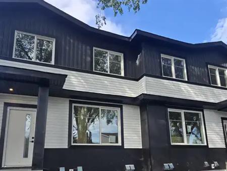 Brand New 3-Bedroom Main Floor Unit Available in Holyrood – Sept 1st | 7524 94 Avenue Northwest, Edmonton